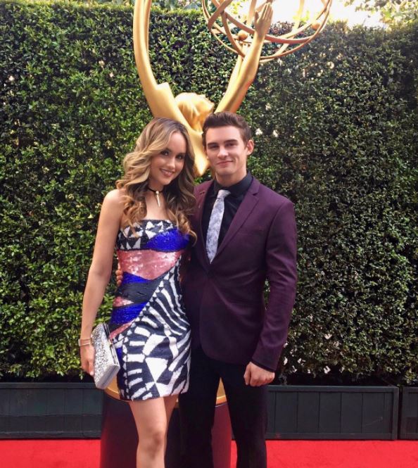 9 Aksi Cinta Laura di balik layar film Hollywood terbarunya, kece abis