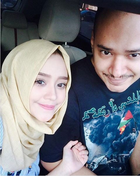 10 Momen kebersamaan Husein Idol & istrinya sebelum nikah, sweet abis