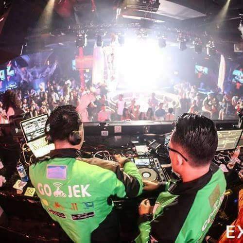 10 Foto driver ojek online diedit ini kece badai dan bikin ngakak