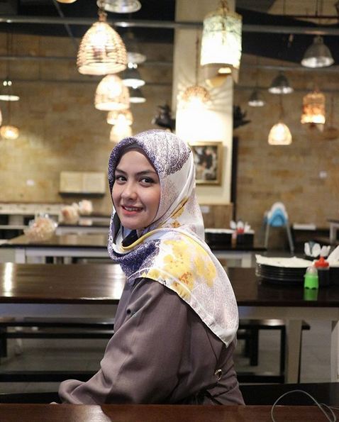 10 Seleb Indonesia ini pernah gagal berbisnis, rugi miliaran rupiah