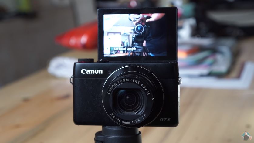 2 Kamera ini bagus banget buat foto Instagram dan bikin vlog