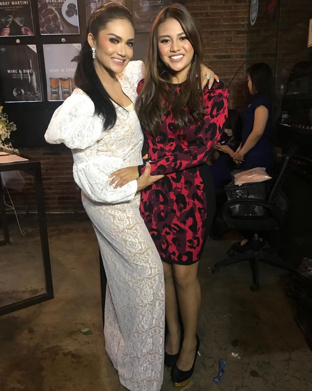 Usia hampir setengah abad, penampilan Krisdayanti kini malah makin hot