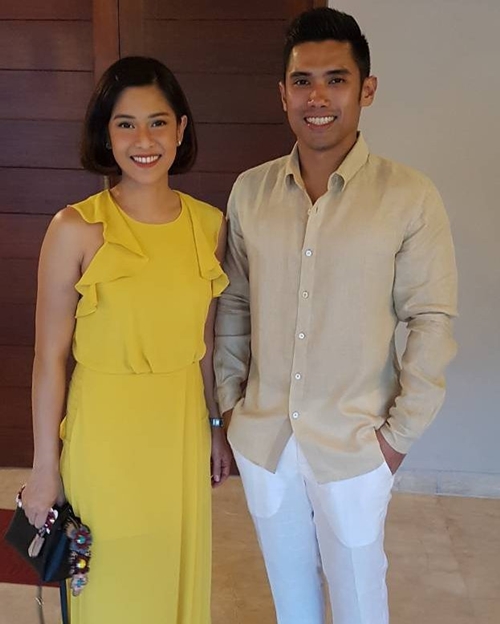 Jarang terekspose media, ini 10 potret kemesraan Dian Sastro dan suami