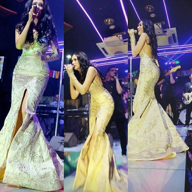 Kembali menyanyi, 10 aksi panggung Mulan Jameela ini glamor bak ratu