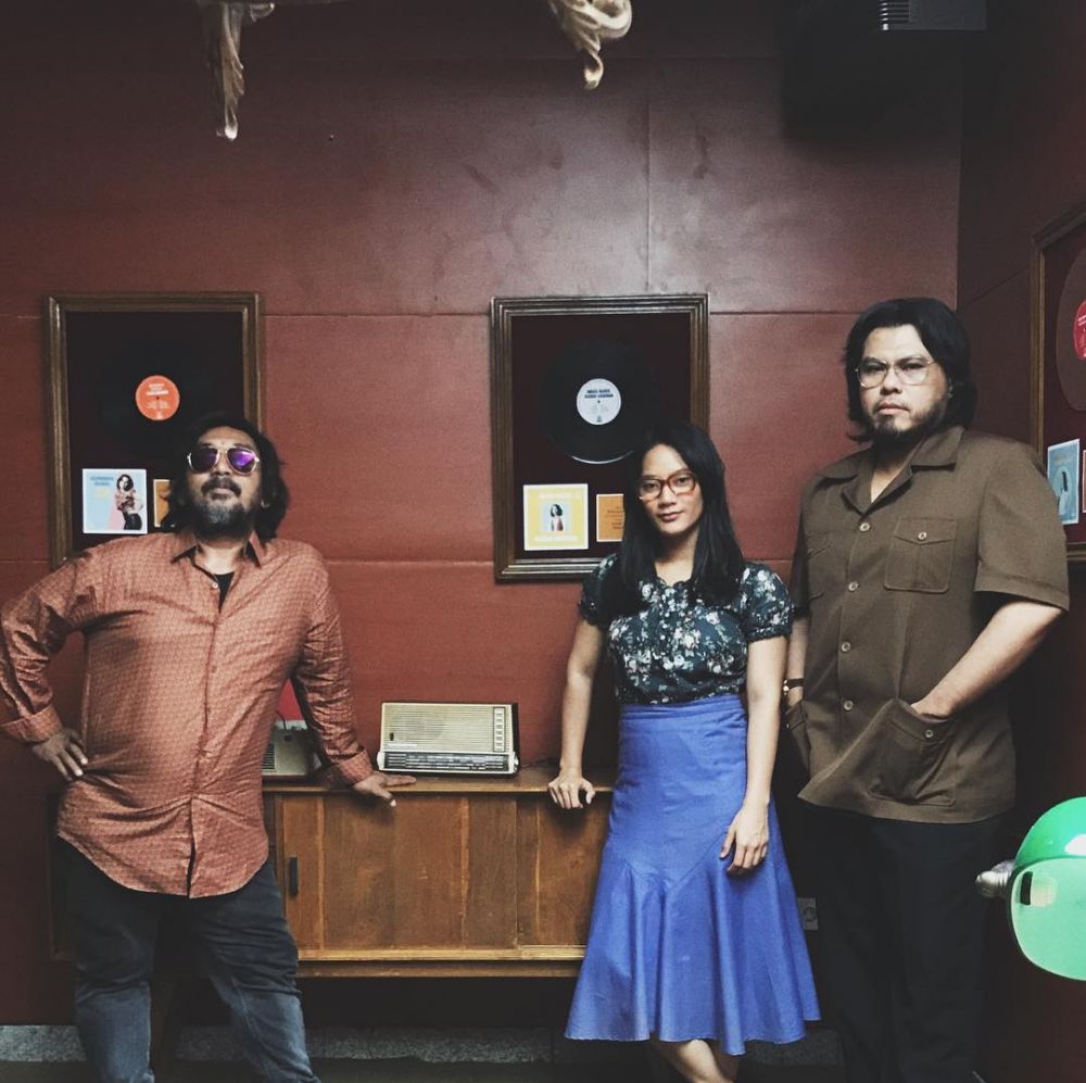 7 Penampilan seksi Tara Basro di film Pengabdi Setan, memesona banget