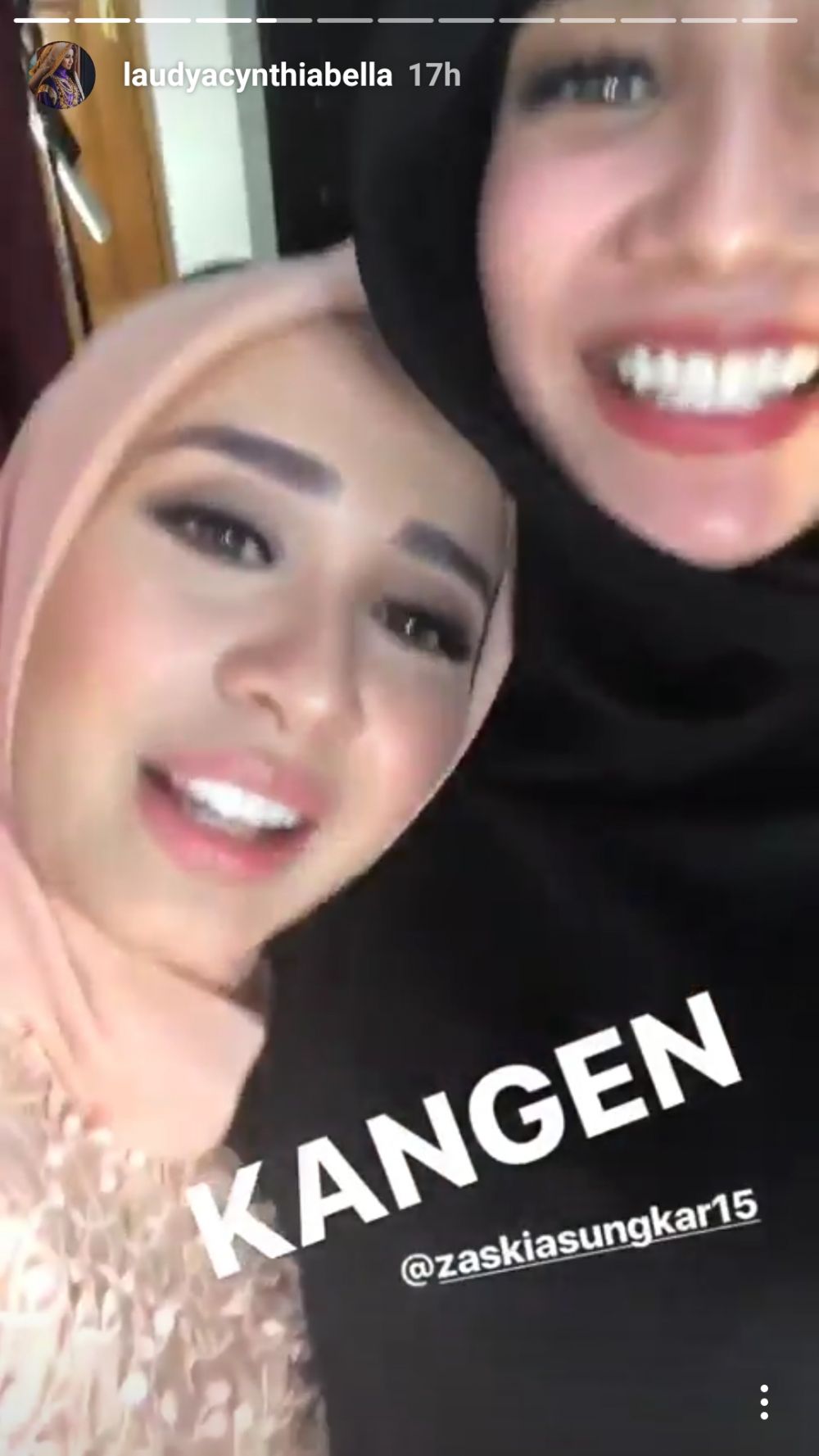 Begini momen seru Laudya Bella-Zaskia Sungkar saat lepas kangen, gemes