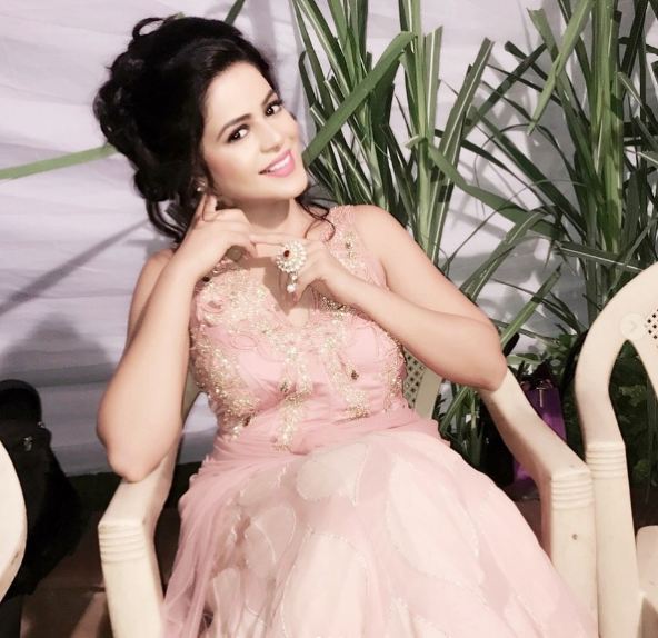 10 Fakta Jigyasa Singh, aktris India cantik bintang Thapki ANTV