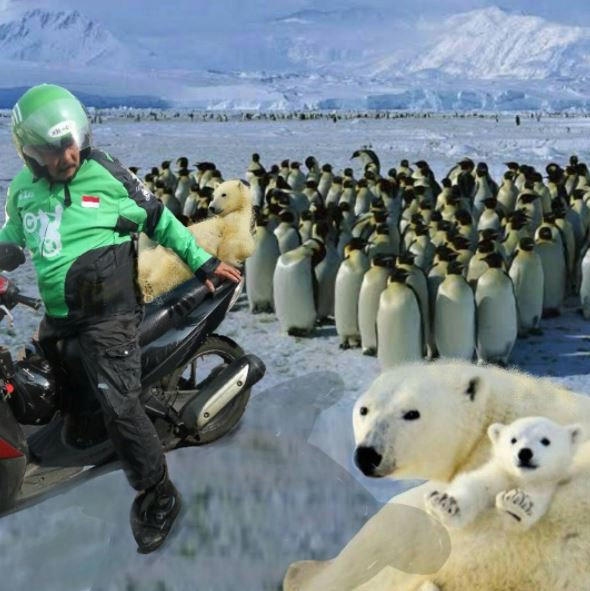 10 Foto editan kocak 'lagi liburan' ini imajinasinya tingkat dewa