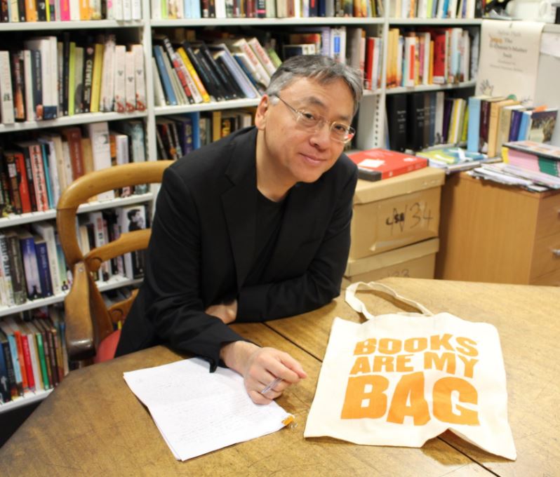 5 Fakta mengagumkan Kazuo Ishiguro, pemenang Nobel Literature 2017