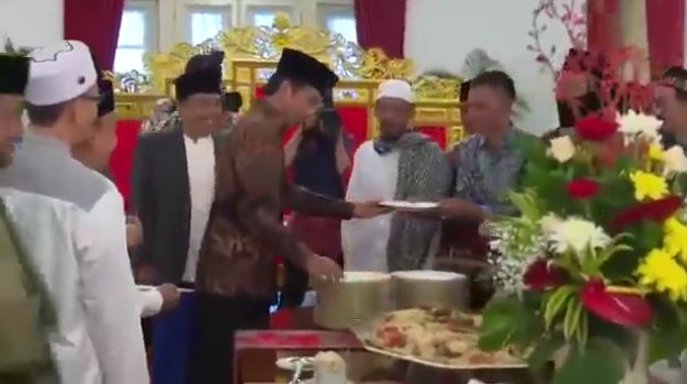 5 Aksi Presiden Jokowi yang bisa dijadikan contoh budi pekerti 