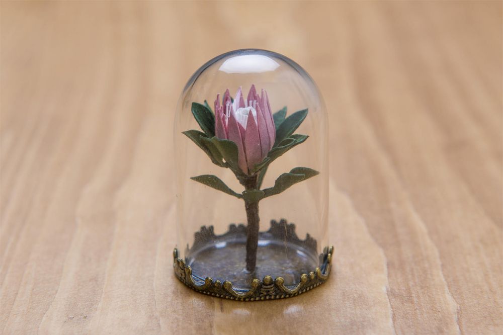 10 Karya miniatur tanaman dari kertas, detailnya bikin terpana