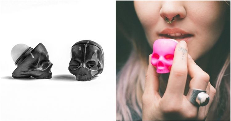 Brand ini luncurkan lip balm unik bentuk tengkorak, nyentrik banget