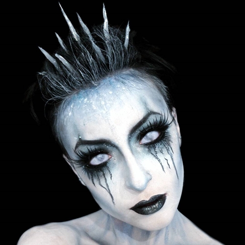 kreasi makeup tema ice queen  © 2017 berbagai sumber