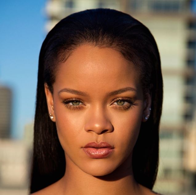 Evolusi suara 6 penyanyi ini perubahannya bikin tercengang