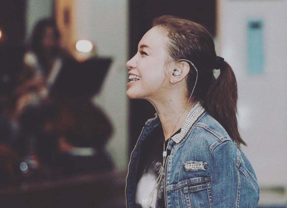 10 Bukti ini tunjukkan Rossa tetap awet muda di usia 39 tahun