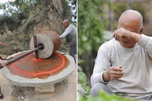 Kakek ini persiapkan makanan kesukaan 6 anaknya, tak satupun pulang