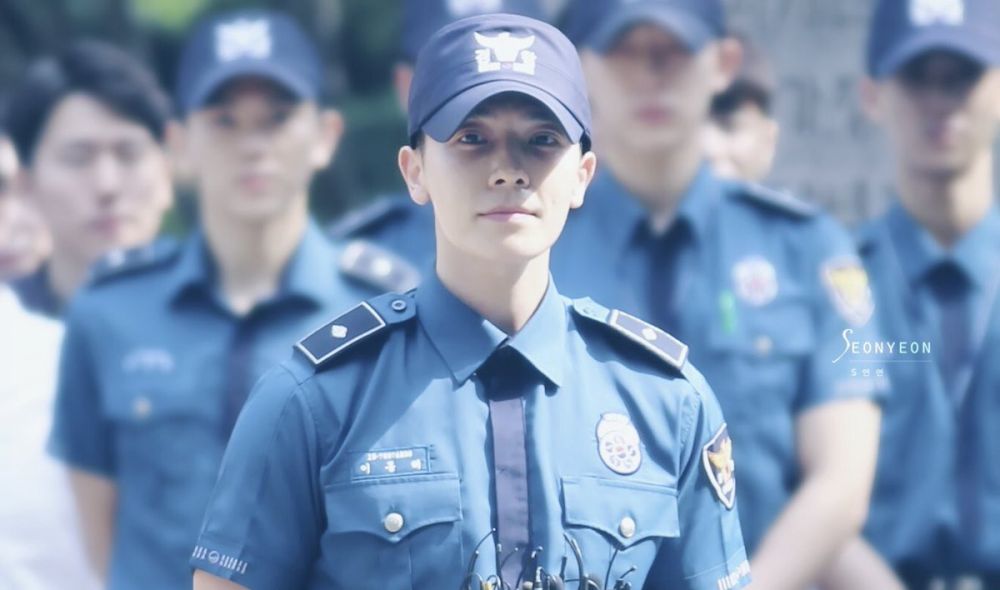 Intip 10 potret seleb Korea pas wamil, Descendant of The Sun kalah