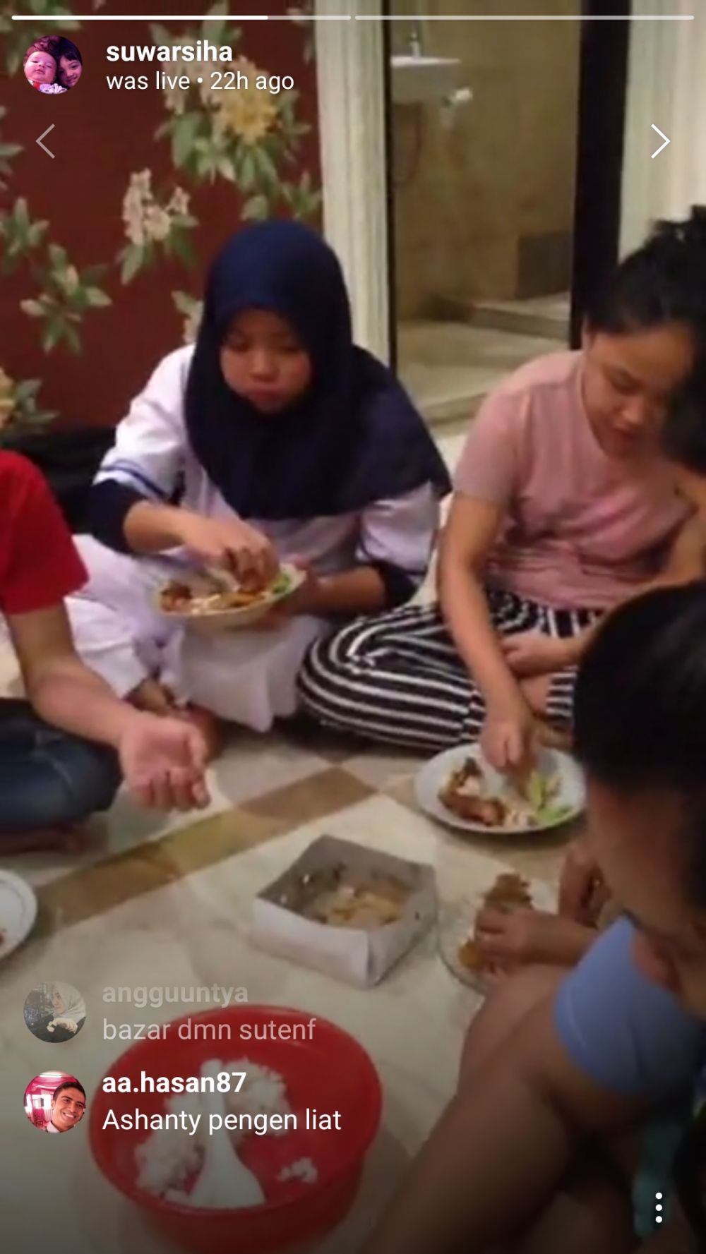 Begini momen sederhana keluarga Ashanty saat makan bareng ART