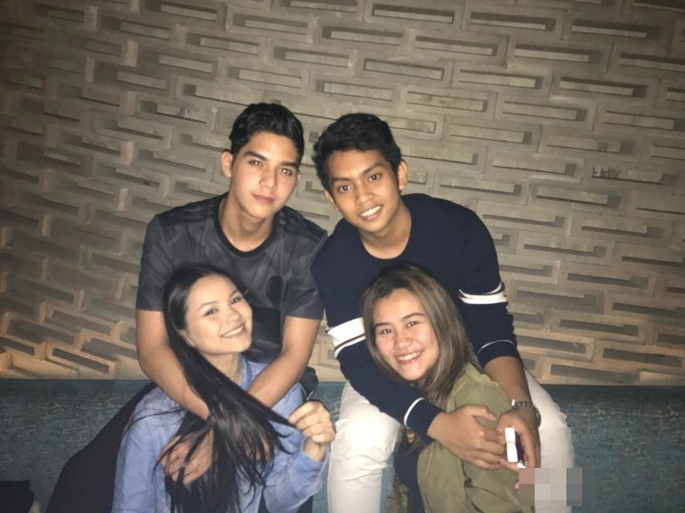 Masih berusia 15 tahun, ini 10 gaya pacaran Aaliyah Massaid & kekasih