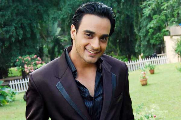 10 Fakta Angad Hasija, si macho pemeran Alekh di Bidaai ANTV