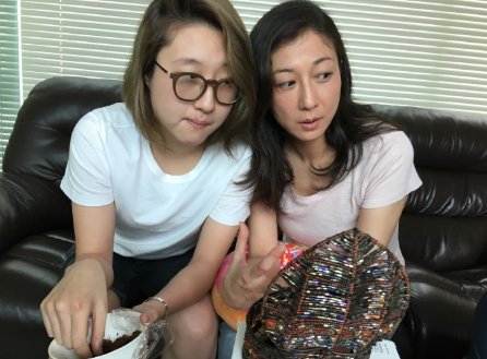7 Gaya Etta Ng, putri Jackie Chan yang mengaku sebagai lesbian