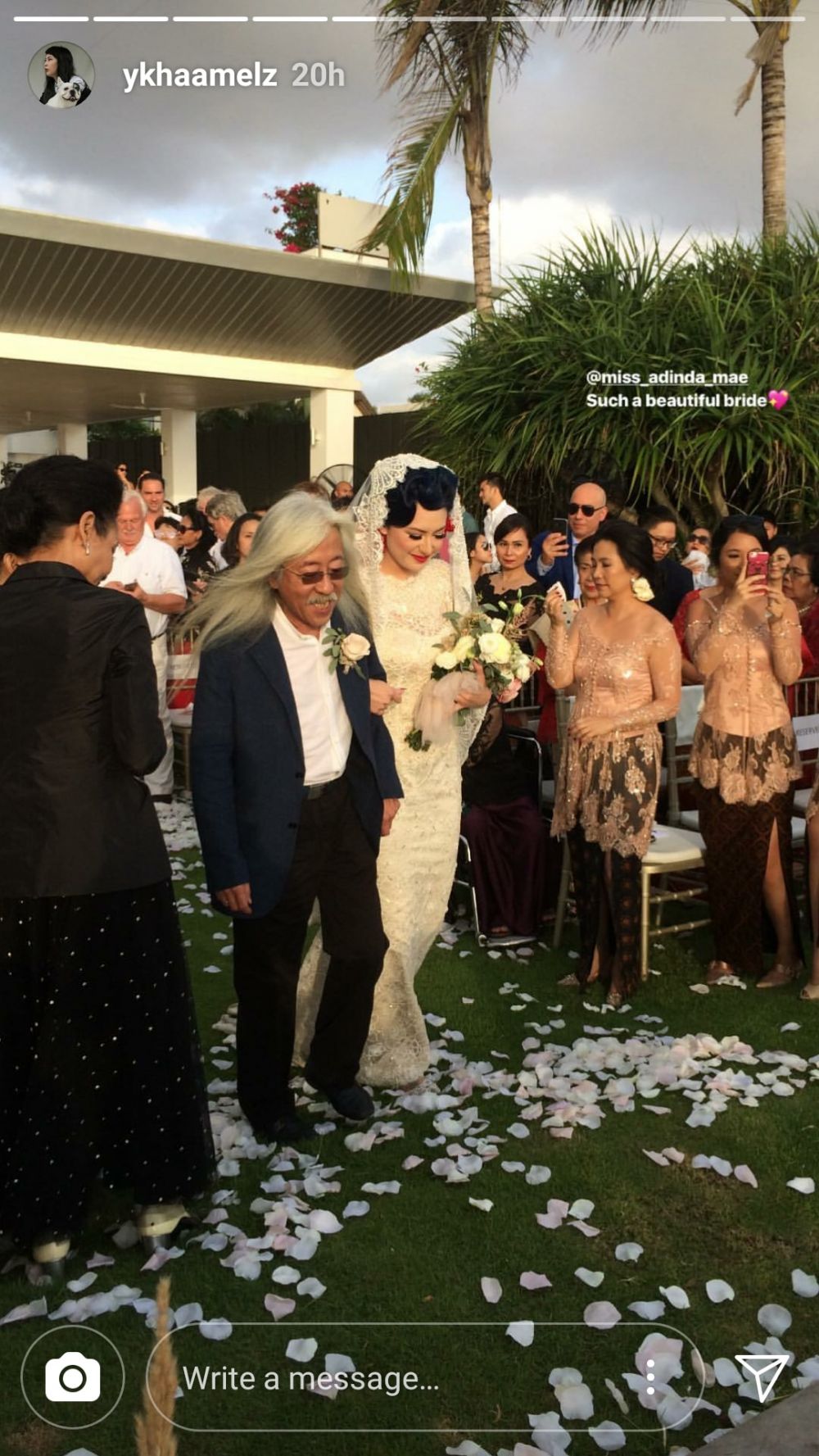 5 Bukti nyentrik dan uniknya pernikahan Derby dan Claudia