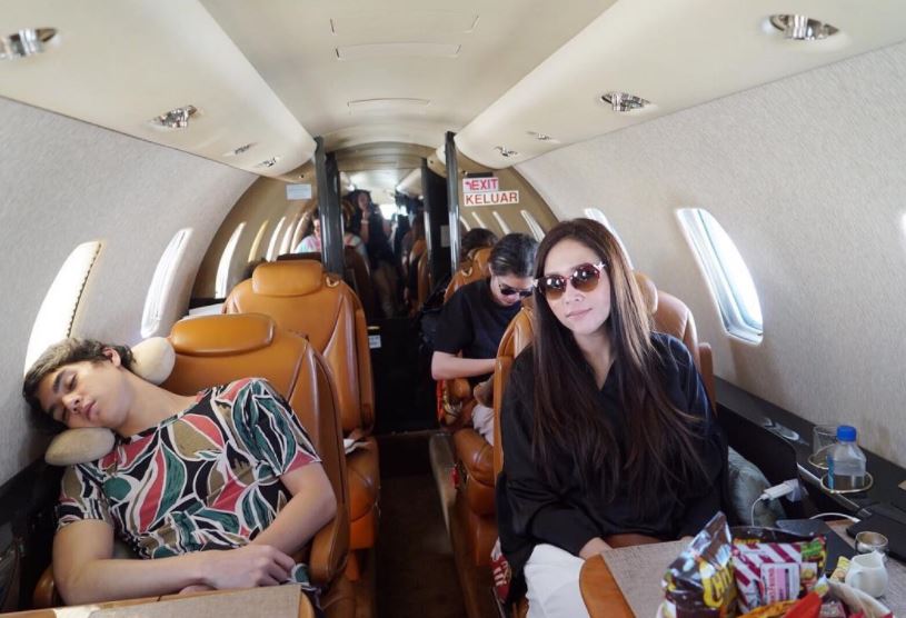 Tercyduk, ternyata begini gaya 5 seleb Tanah Air saat sedang tidur