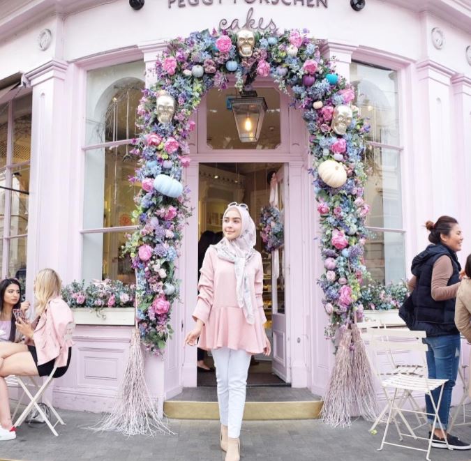 10 Gaya Hamidah Rachmayanti, selebgram cantik calon istri Irvan Farhad