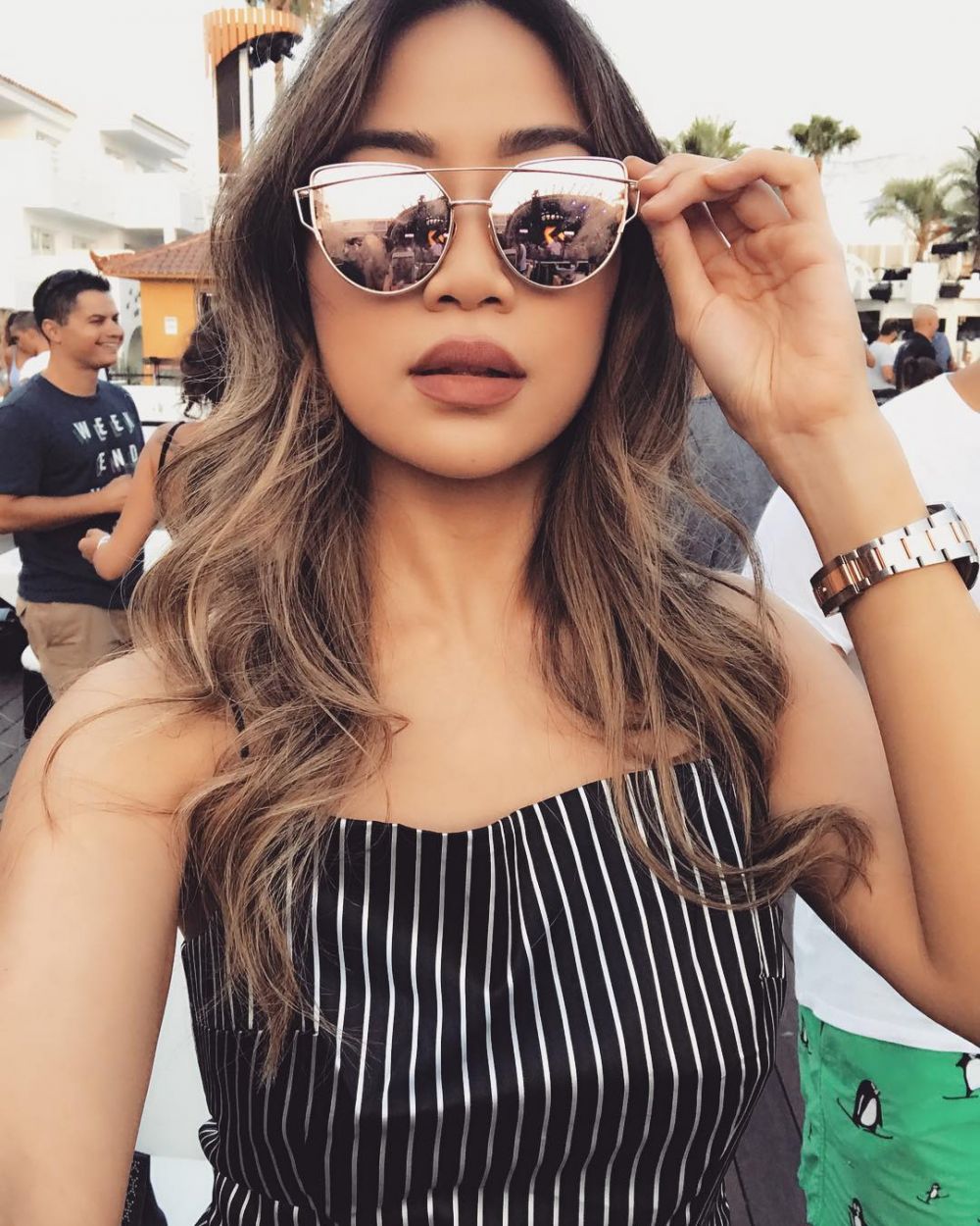 10 Gaya Kezia Toemion, cewek yang dilamar cucu Soeharto