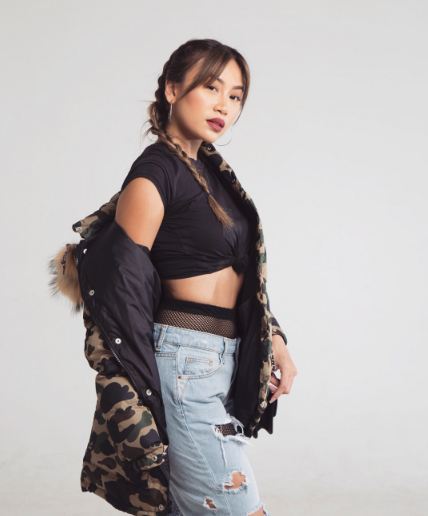 10 Gaya Kezia Toemion, cewek yang dilamar cucu Soeharto