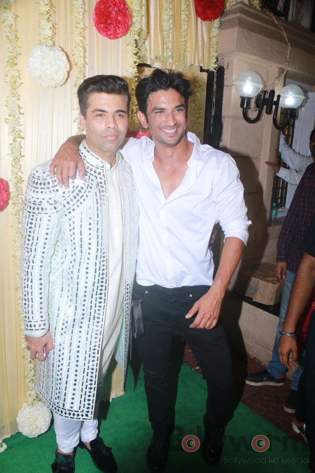 Begini gaya 10 seleb Bollywood saat rayakan Diwali 2017