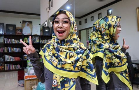 Tarif endorse 5 seleb Tanah Air, ada yang Rp 100 juta sekali posting