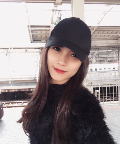 10 Gaya Garneta Haruni, eks Didi Soekarno yang makin eksotis & seksi