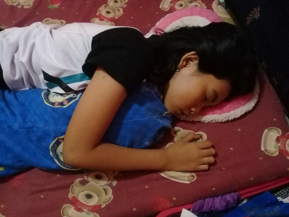 Siswi ini tidur lelap & tidak bangun lebih dari 10 hari, kok bisa ya?