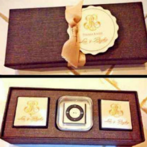 4 Suvenir pernikahan ini tak tanggung-tanggung, ada hadiah apartemen