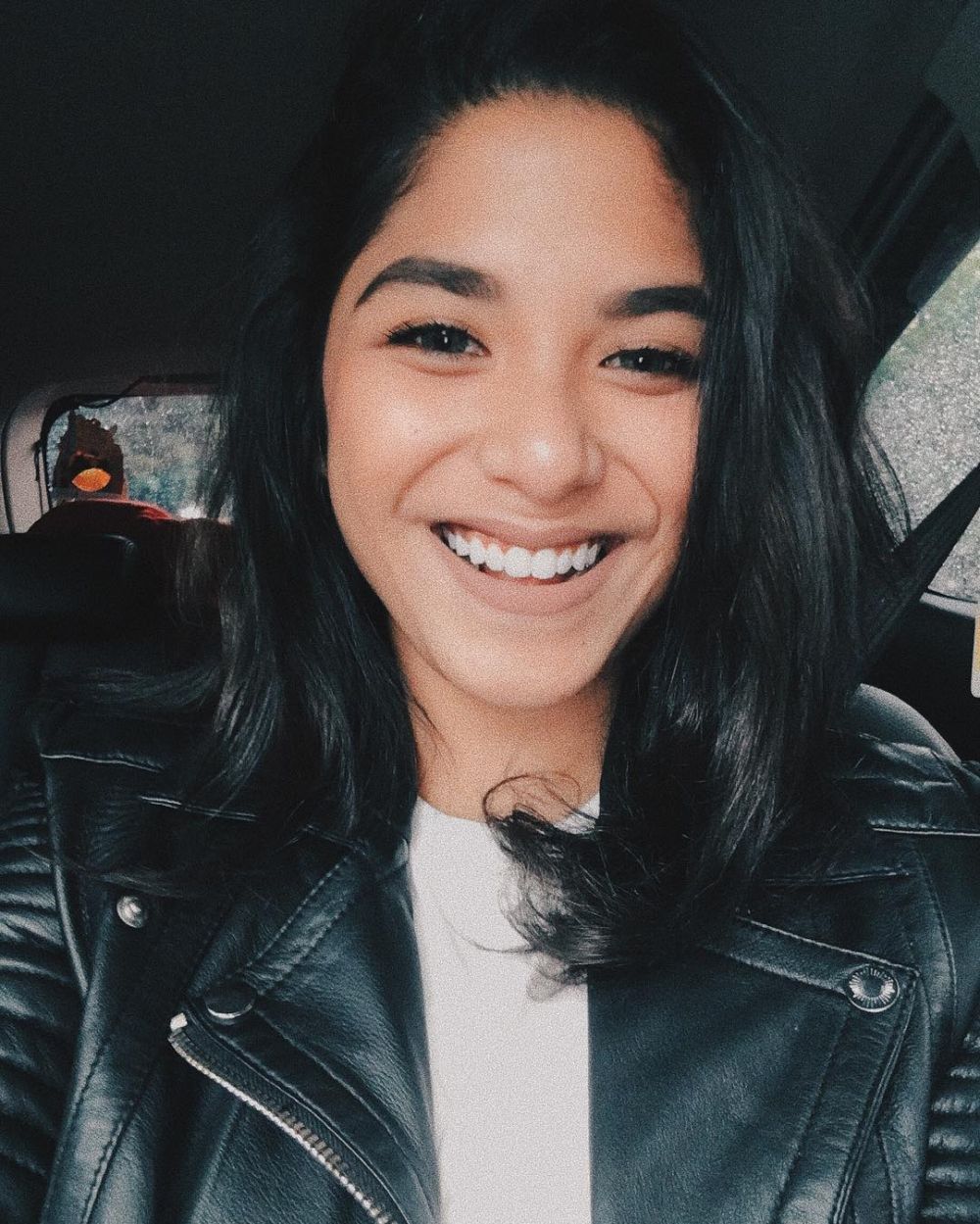 10 Gaya Nadine, cewek yang kepergok ciuman dengan Verrell Bramasta