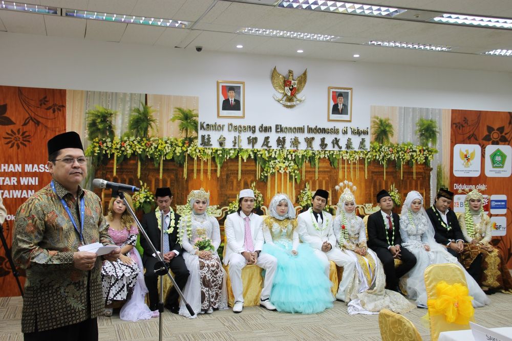 Menjadi TKI, 6 pasangan ini merajut cinta hingga nikah di negeri orang