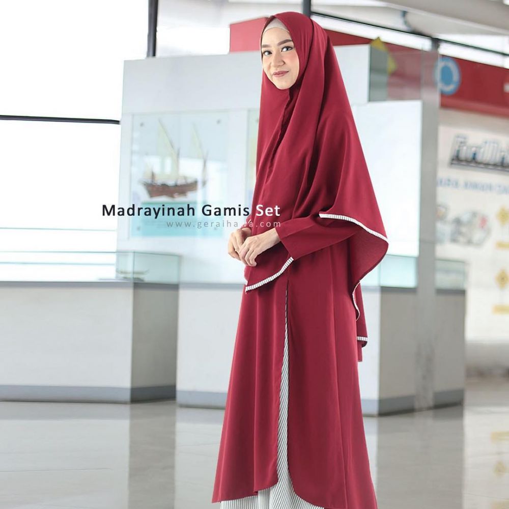 Selain jadi artis top, ini 7 bisnis sukses Irwansyah & Zaskia Sungkar