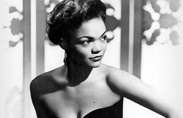 10 Pesona aktris kulit hitam tercantik berdarah Afrika-Amerika