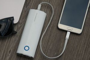 5 Powerbank terbaik di bawah Rp 250 ribu, kapasitasnya super besar