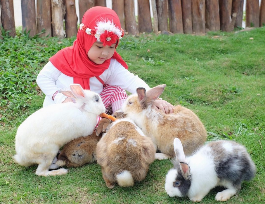 Bukan anak artis, Naura & 5 balita berhijab ini hits banget di medsos
