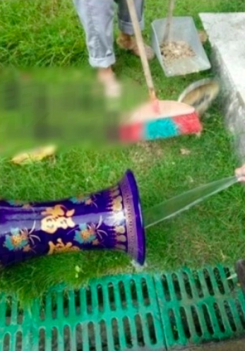 Uang jaminan sewa rumah tak dikembalikan, orang ini sebar bangkai ikan