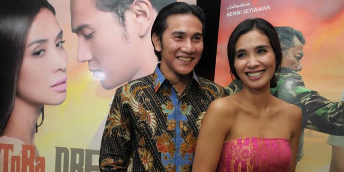 10 Artis cantik Indonesia ini adu akting dengan suaminya sendiri