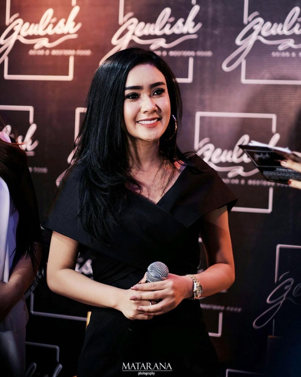 6 Seleb ini pernah polisikan haters, jempolmu harimaumu nih