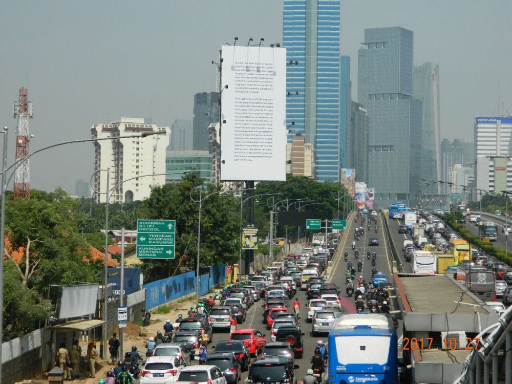 Iklan ojek online ini bikin tepuk jidat, tapi juga banjir pujian