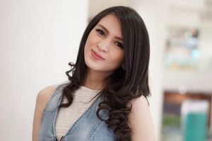 Demi janin sehat, 3 selebriti cantik ini diet saat hamil