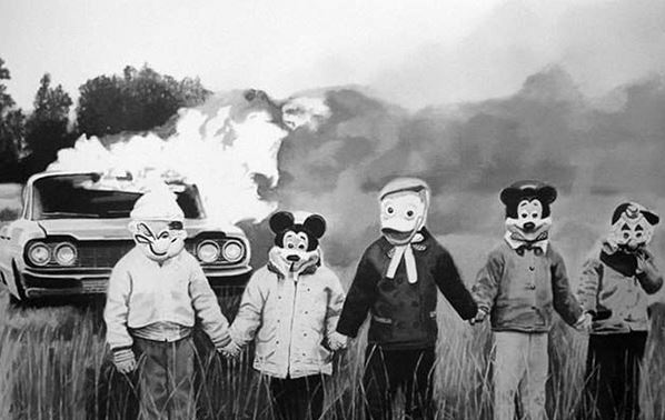 15 Cosplay lawas ini seremnya kebangetan, bikin bulu kuduk merinding