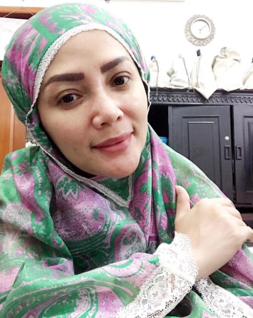 10 Gaya Kristina, pedangdut yang kabarnya dekat dengan Sahrul Gunawan