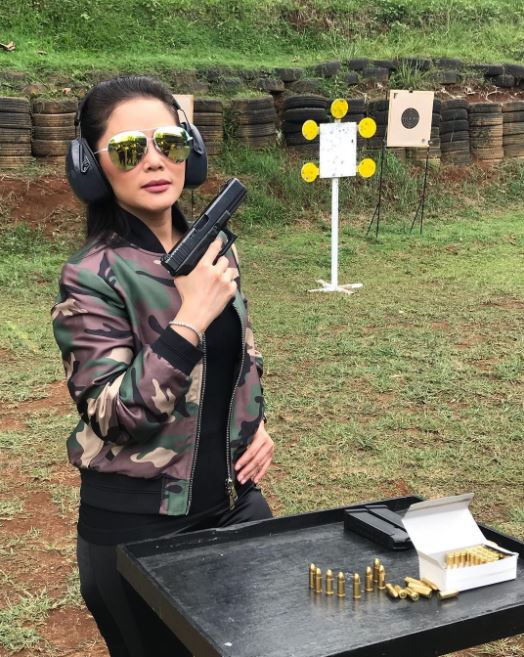 10 Gaya Kristina, pedangdut yang kabarnya dekat dengan Sahrul Gunawan