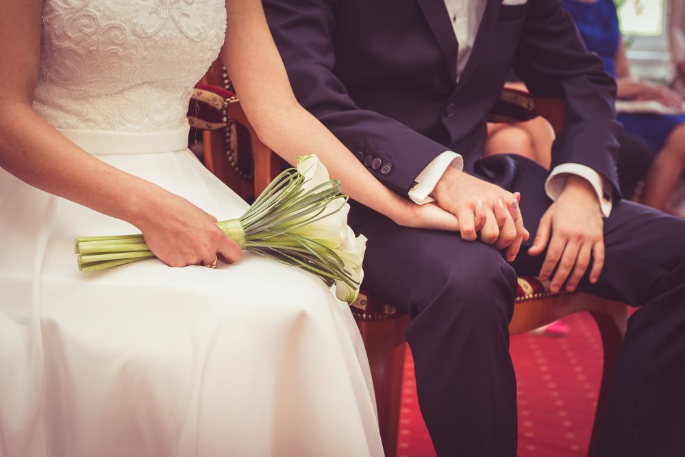 Sebelum menikah, 7 pertanyaan keuangan ini wajib kamu ajukan ke calon